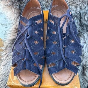 BeautiFeel Navy Blue Nubuck Sandals